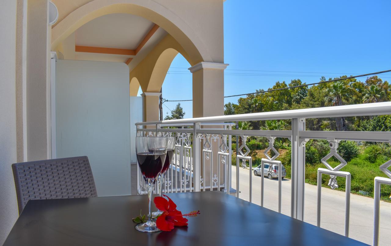 Katsaros Luxury Apts 5Min Walk To Beach Apartman Ciliví Kültér fotó