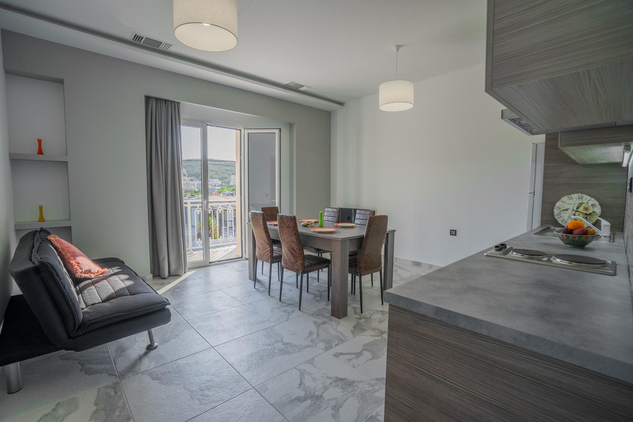 Katsaros Luxury Apts 5Min Walk To Beach Apartman Ciliví Kültér fotó